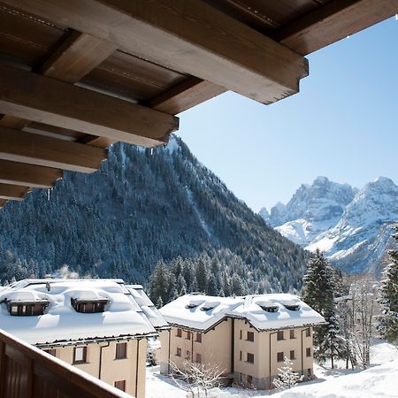 Hotel Perla Madonna di Campiglio Bagian luar foto