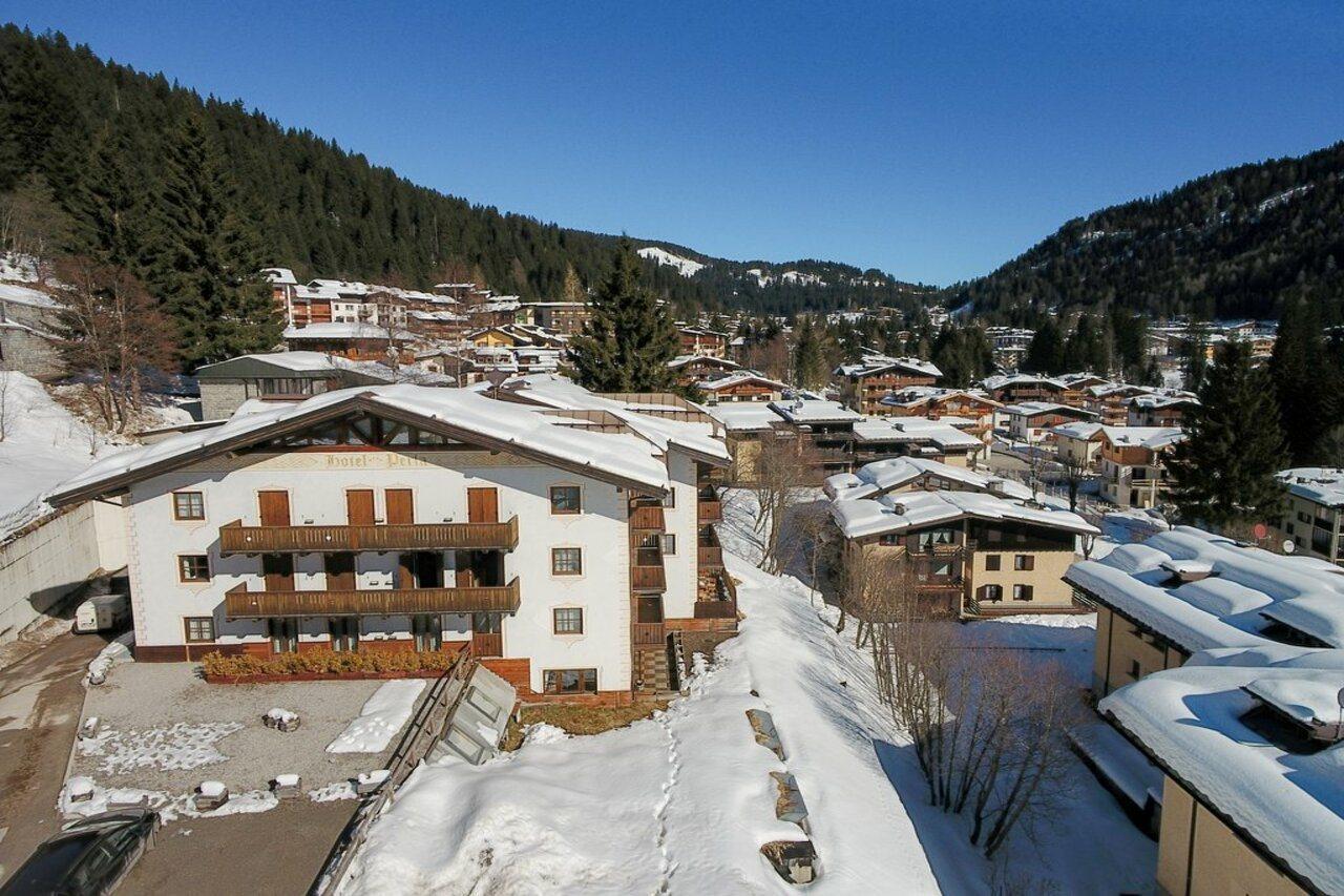 Hotel Perla Madonna di Campiglio Bagian luar foto