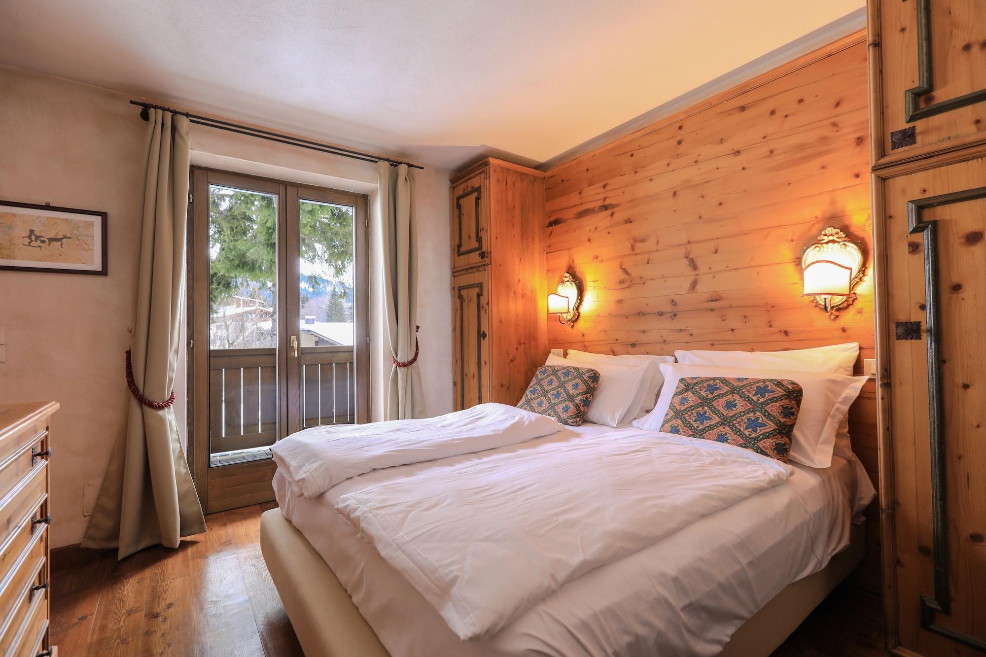 Hotel Perla Madonna di Campiglio Bagian luar foto
