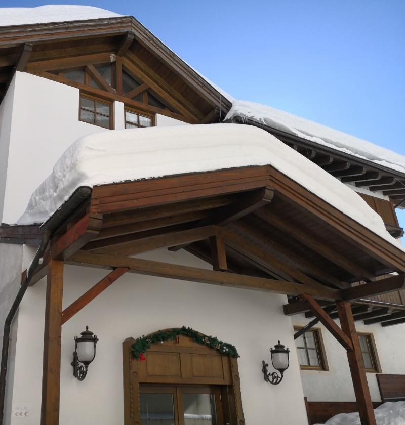 Hotel Perla Madonna di Campiglio Bagian luar foto