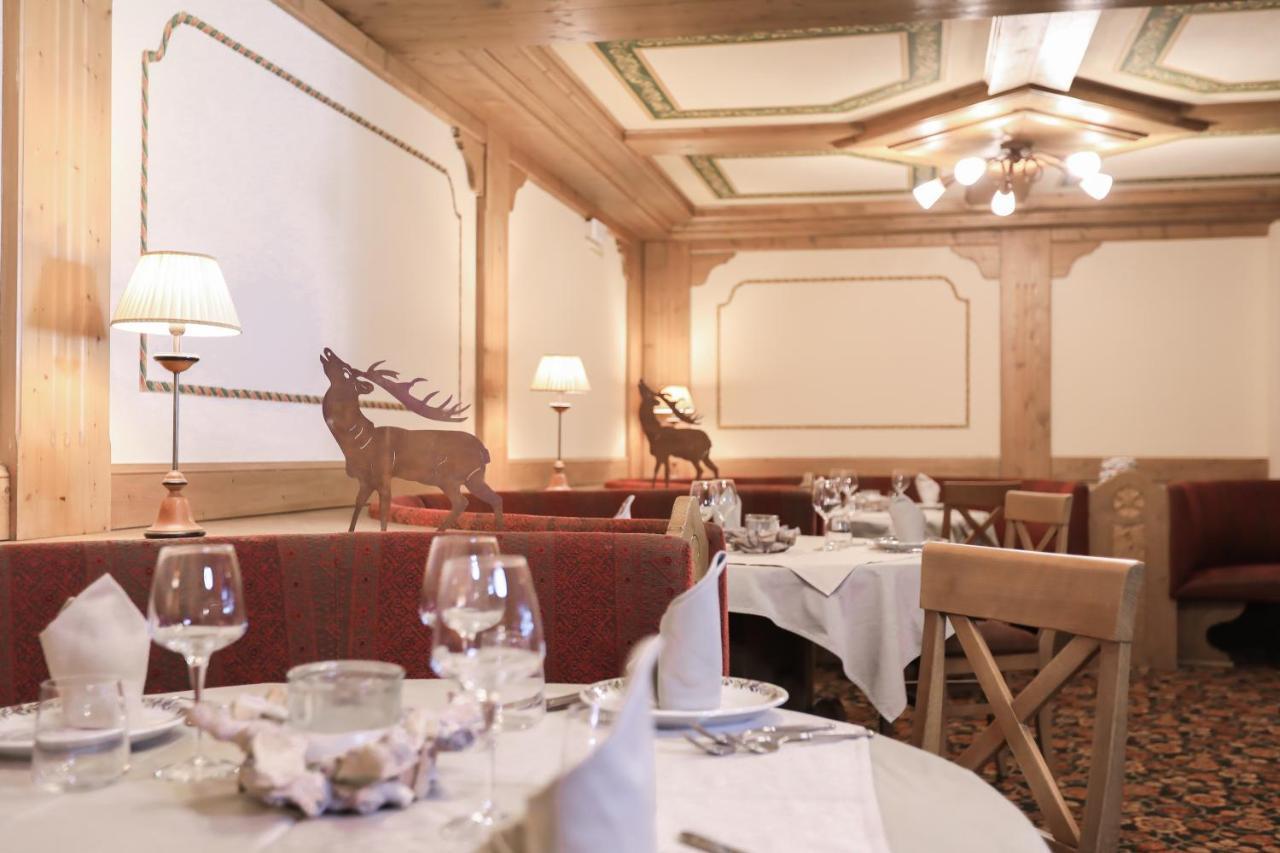 Hotel Perla Madonna di Campiglio Bagian luar foto